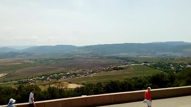 Вид на горы рядом с Севастополем смотреть онлайн