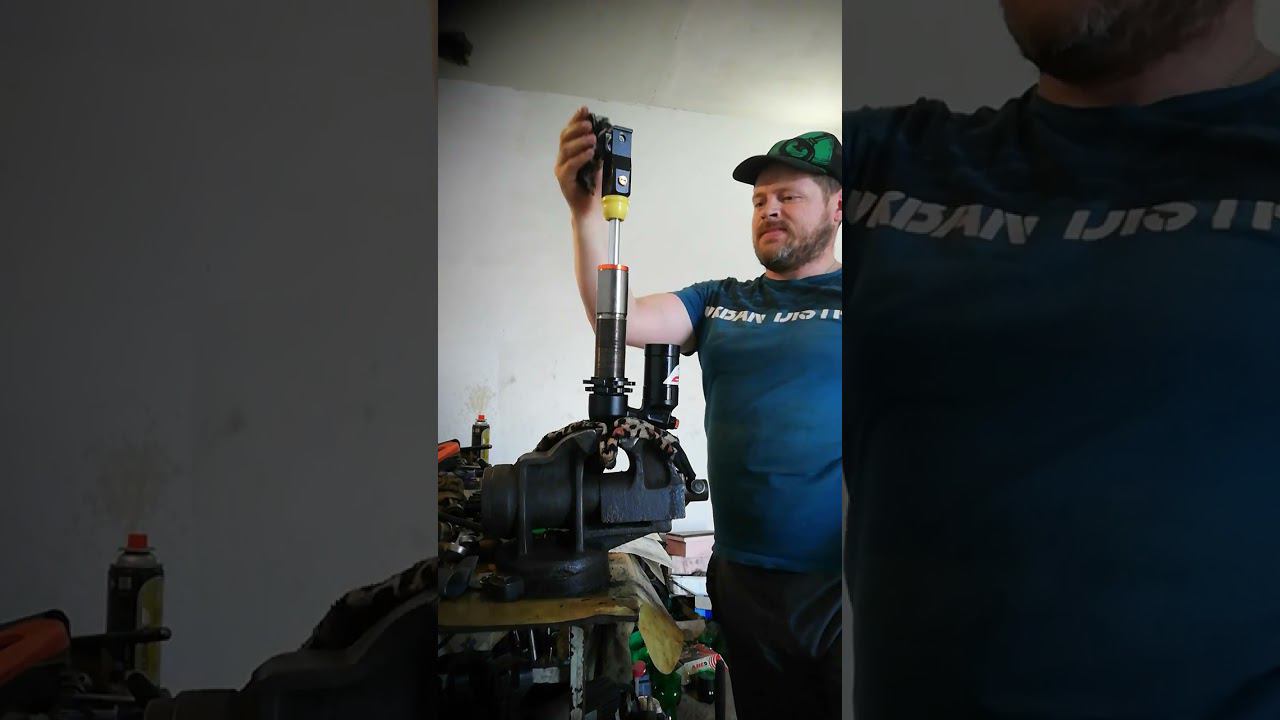 Очередной амортизатор Эндуро смотреть онлайн