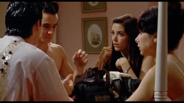 The Wanderers: Strip Poker смотреть онлайн