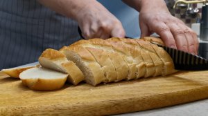 ВКУСНОТА из самого простого батона! Невероятно вкусные СУХАРИКИ из старого дешевого хлеба!