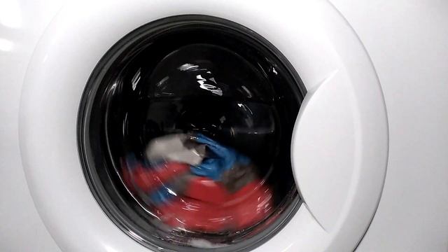 Стиральная машина LG WD-80490S // Стирка пуховиков // Часть 2 смотреть онлайн