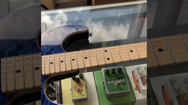 Tom Anderson Drop Top in Jack's Pacific Blue смотреть онлайн