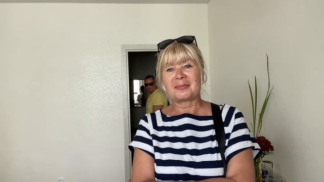 Овощи на базаре подешевели, с праздником Троицы / АРИНА БЕЛАЯ смотреть онлайн