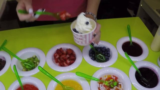 Yogumi - замороженный йогурт - товар повышенного спроса