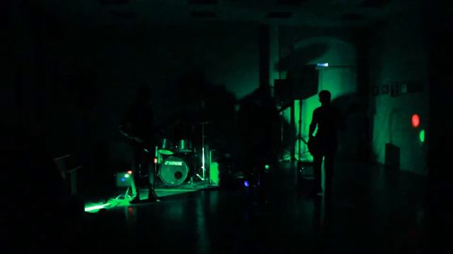 ssshhhiiittt! — самый грустный + ты пришла из темноты (Grunge them All, MЦ, Ярославль) [26.11.16] смотреть онлайн