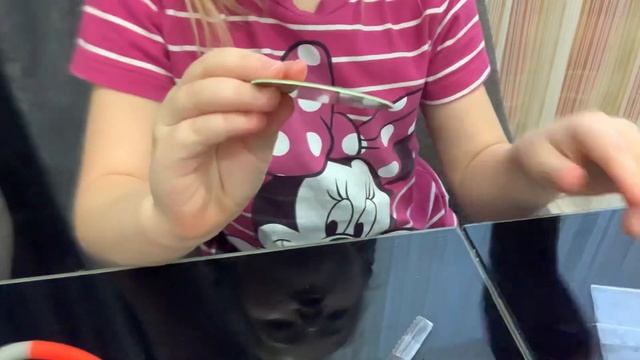 Первая часть распаковки￼ миньёнов