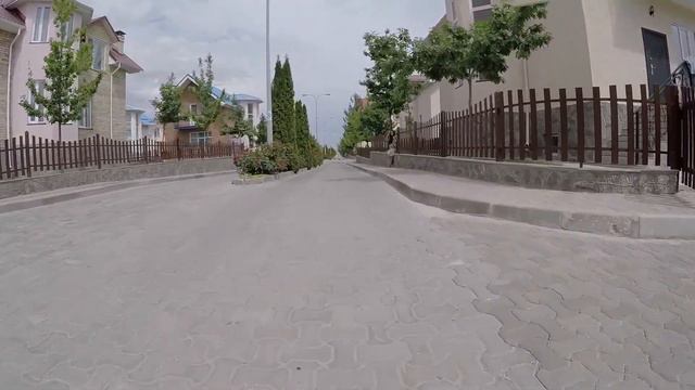 FAIL Коптер для съемок, полеты между деревьев. смотреть онлайн