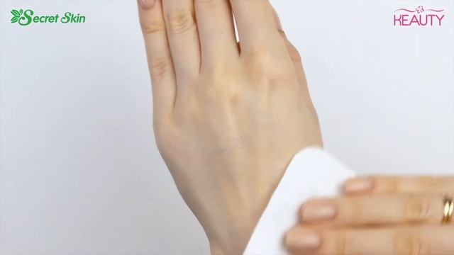 Жидкость для снятия макияжа Secret Skin Oil-Free Point Remover смотреть онлайн