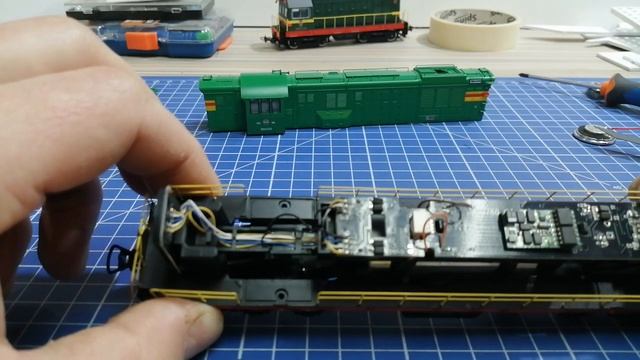 Обзор сравнение и озвучка ЧМЭ 2 и ЧМЭ 3 от PIKO. смотреть онлайн