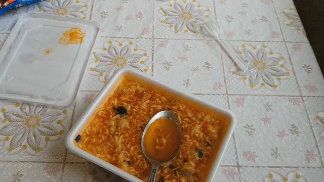 Доширак вкус морепродуктов (креветки) смотреть онлайн