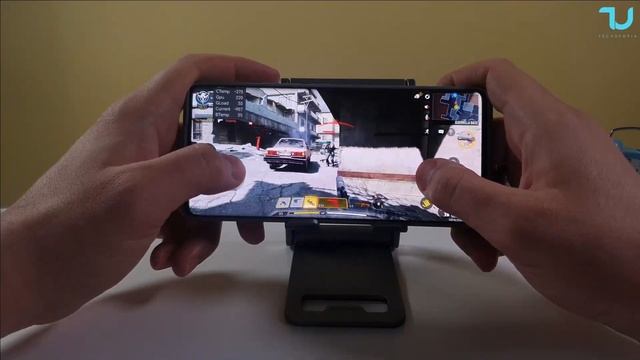 Snapdragon 8 Gen 2 PUBG I Call of Duty Gameplay I 90FPS Max Graphics I Nubia Z50 Gaming test смотреть онлайн