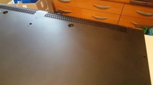 SUITE VIDEO  samsung LE46B530P7W  DEPOSE CAPOT COUVERCLE ARRIERE