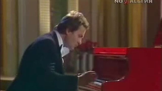 Виртуозная игра на фортепиано. Музыкальные Шутки смотреть онлайн