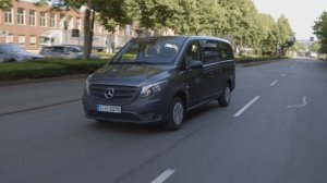 Mercedes Vito Tourer Base 111 CDI - Mid-Size Van