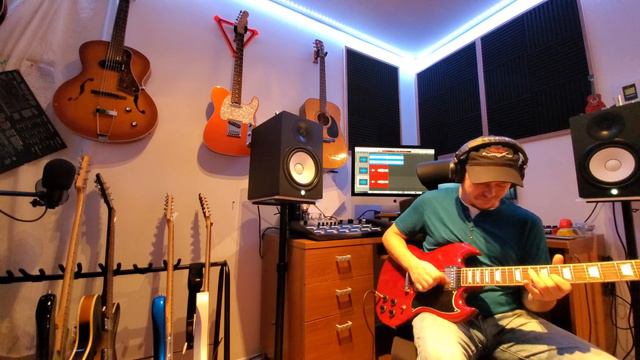 You Shook Me All Night Long ACDC (solo) смотреть онлайн