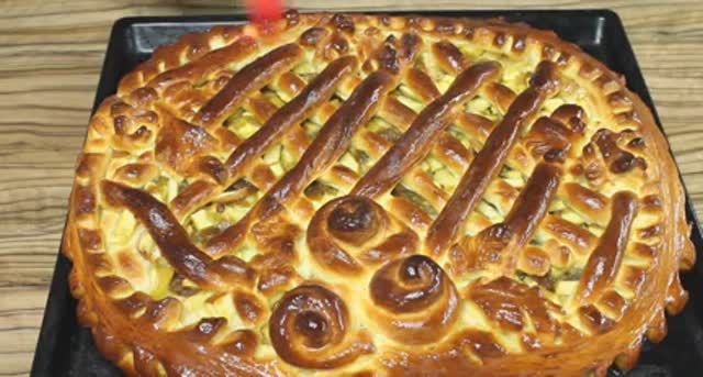 Дрожжевой пирог с яблоками в духовке. Домашняя выпечка к чаю. Рецепт сдобного теста. смотреть онлайн