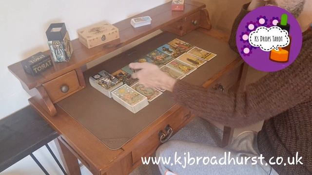 Scorpio ♏ Tarot Reading Love has just arrived or is their round that corner смотреть онлайн