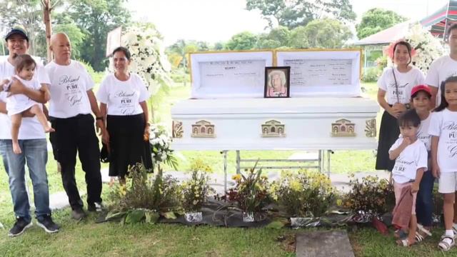 Farewell Lola Judith... смотреть онлайн