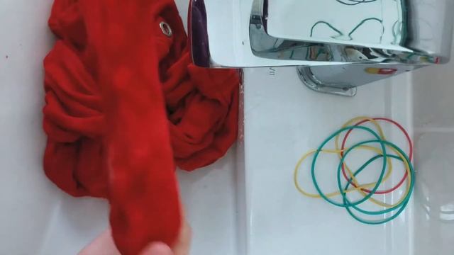 ПЕРЕДЕЛКА ОДЕЖДЫ (ЧАСТЬ 2) во что-то новое и уютное смотреть онлайн