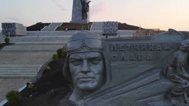 Мемориальный комплекс «Саур-Могила» в ДНР смотреть онлайн
