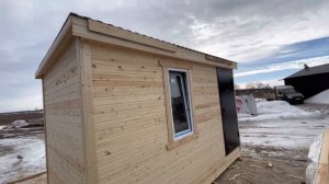 Дачный домик бытовка 4х2.3 м.