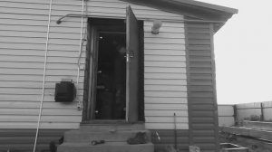 Монтаж  утепленной пластиковой двери своими руками