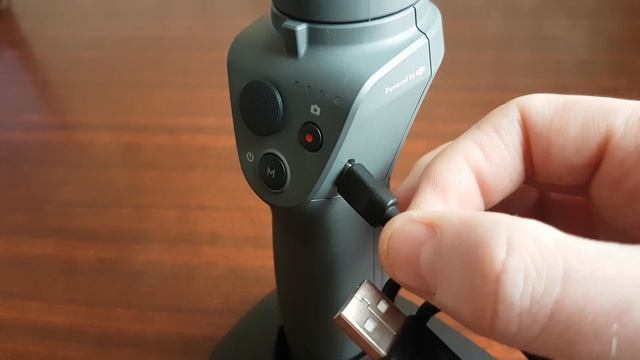 Разъем зарядки micro usb в Стедикам DJI Osmo Mobile 2 смотреть онлайн