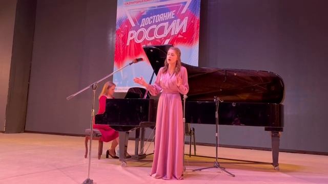 Арушанян Ламара. 15 лет. Майборода, слова Малышко " Цветок Мальвы " смотреть онлайн