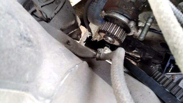 КАК ПОМЕНЯТЬ ПОМПУ ВАЗ 2112 2110 2111/ Замен ремня ГРМ ВАЗ 2112 2110 2111