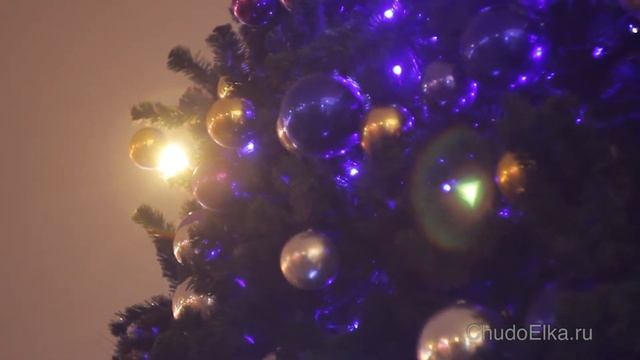 Ёлка 14,5 м. Арбатская площадь 2017, ChudoElka.ru смотреть онлайн