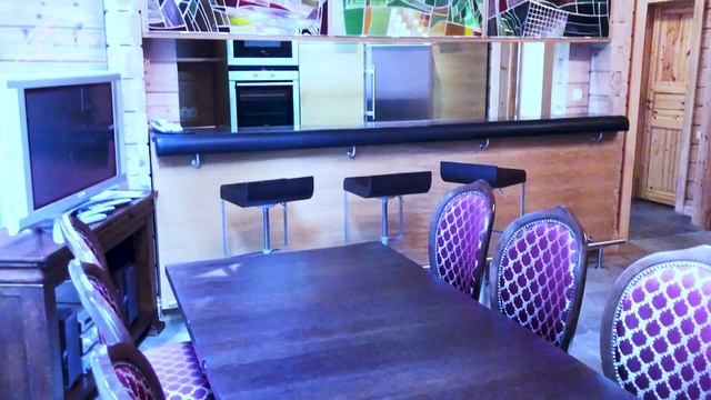 Эксклюзивный дом с камышовой крышей в парк-отеле Богородское - аренда на длительный срок смотреть онлайн