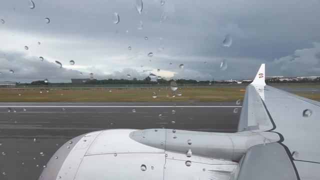 TRIP REPORT / BATIK AIR 737MAX Singapore - Kuala Lumpur [ECONOMY CLASS]