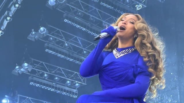 Beyonce - 1 + 1 / I'm Going Down Live May 29 London