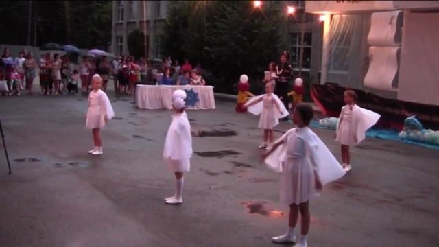 Танец чаек. Выпускной-2016 МКОУ "СОШ№6" г. Благодарный смотреть онлайн
