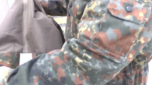 Бегло о форме Бундесвера смотреть онлайн