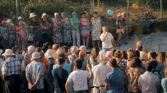 Открытие родника после ремонта. Бураево 19.08.16. смотреть онлайн