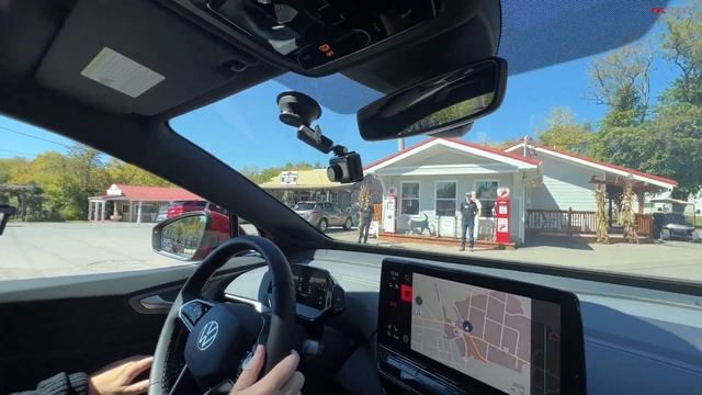I Take a Tennessee Road Trip In The NEW USA Made 2023 VW ID.4! смотреть онлайн