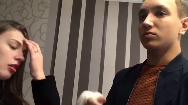 ВЫБИТЫЕ ПАЛЬЦЫ АЗЛАГОРА НА ДЕНЬ РОЖДЕНИЯ. РАЗБИЛ РУКУ ОБ ЛИЦО ФИРАМИРА смотреть онлайн
