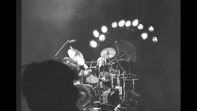 Концертные фото группы Queen 1970-1986