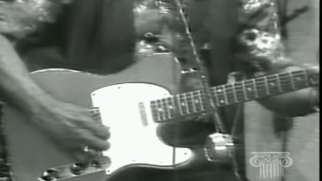 Muddy Waters & Johnny Rivers - She's 19 Years Old смотреть онлайн