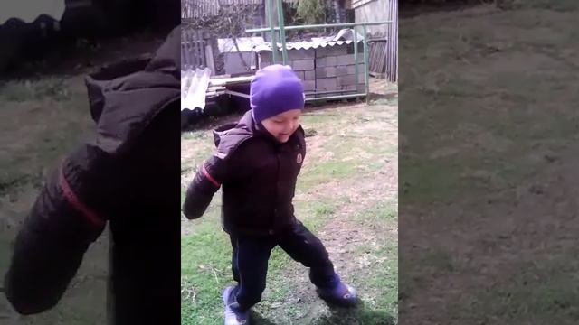 Маленький танцор смотреть онлайн