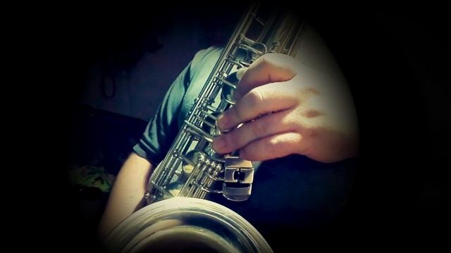Saxophanya - осваиваю само-отремонтированный тенор БС. ))) смотреть онлайн