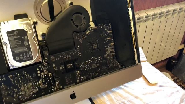 Разбор iMac 27” Late 2013 A1419 смотреть онлайн