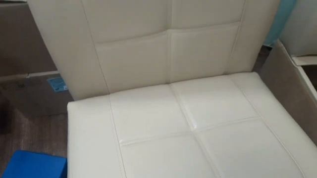 Привез мебель  в салон-парикмахерскую 