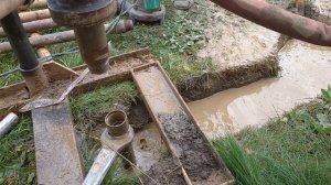 СКВАЖИНА НА ПЕСОК 33 МЕТРА С БЕНТОНИТОМ