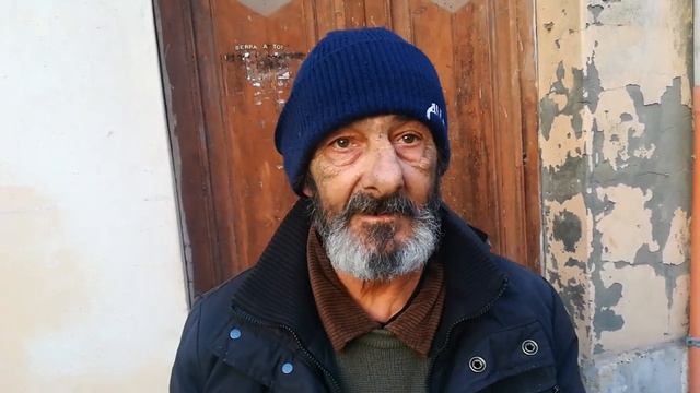 Cagliari, l’sos di Antonio “pantera” Serra: “Mi hanno occupato casa a Sant’Elia, vivo in strada” смотреть онлайн