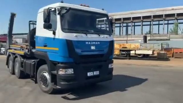 Пунктуальный таксист для Ваших грузов.Портальный погрузчик Wernox на шасси автомобиля МАЗ-МАН 63255 смотреть онлайн