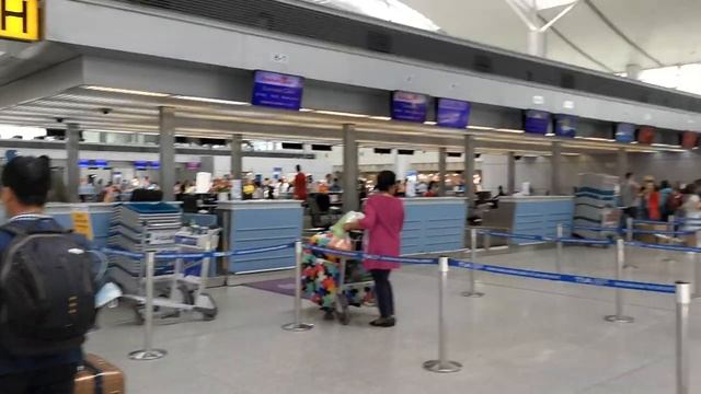 China Guangzhou Airport international in смотреть онлайн