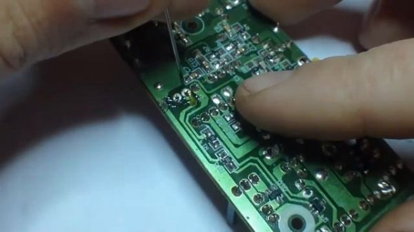 Как выпаять микросхему или деталь у которой много ножек