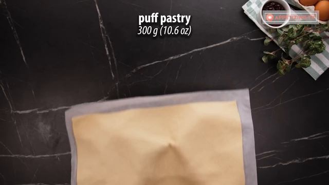 A super simple recipe - palms with strawberry jam and puff pastry смотреть онлайн